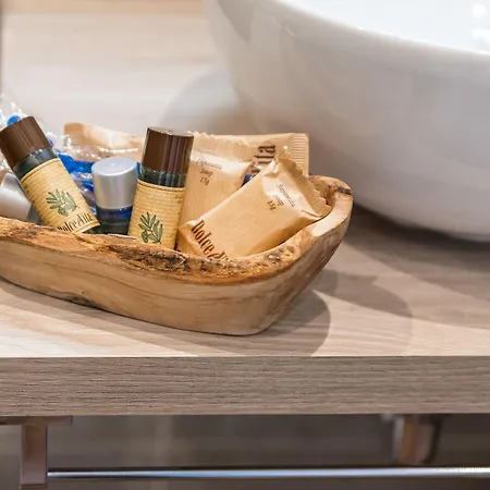 5 Terre Dei Poeti 4* La Spezia