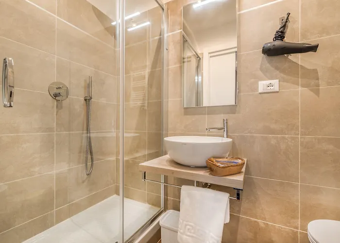 Guest house 5 Terre Dei Poeti 4*